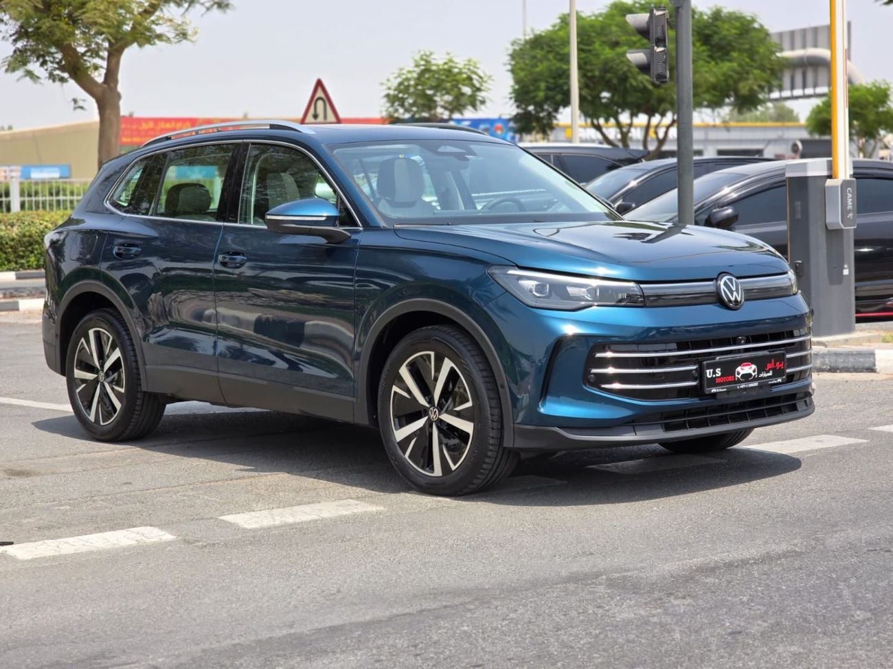 Volkswagen Tiguan ELEGANCE 2025 GCC SINGLE OWNER LOW MILEAGE WITH AGENCY WARRANTY & SERVICE CONTRACT IN MINT CONDITION