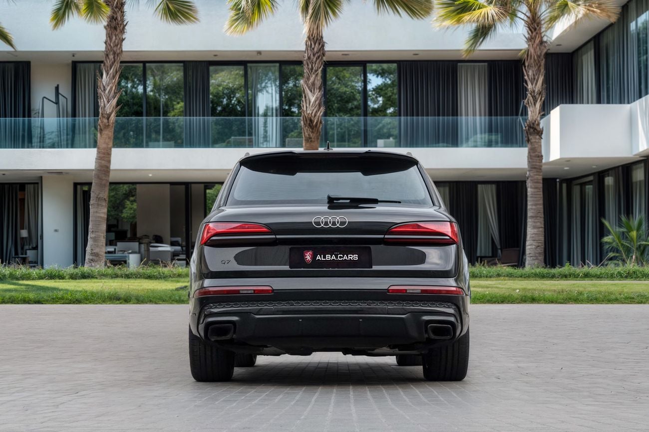 أودي Q7 45 TFSI S-Line Quattro Q7 45 TFSI Quattro S-Line | 4,896 P.M | 0% Downpayment | AUDI WARRANTY & SERVICE!