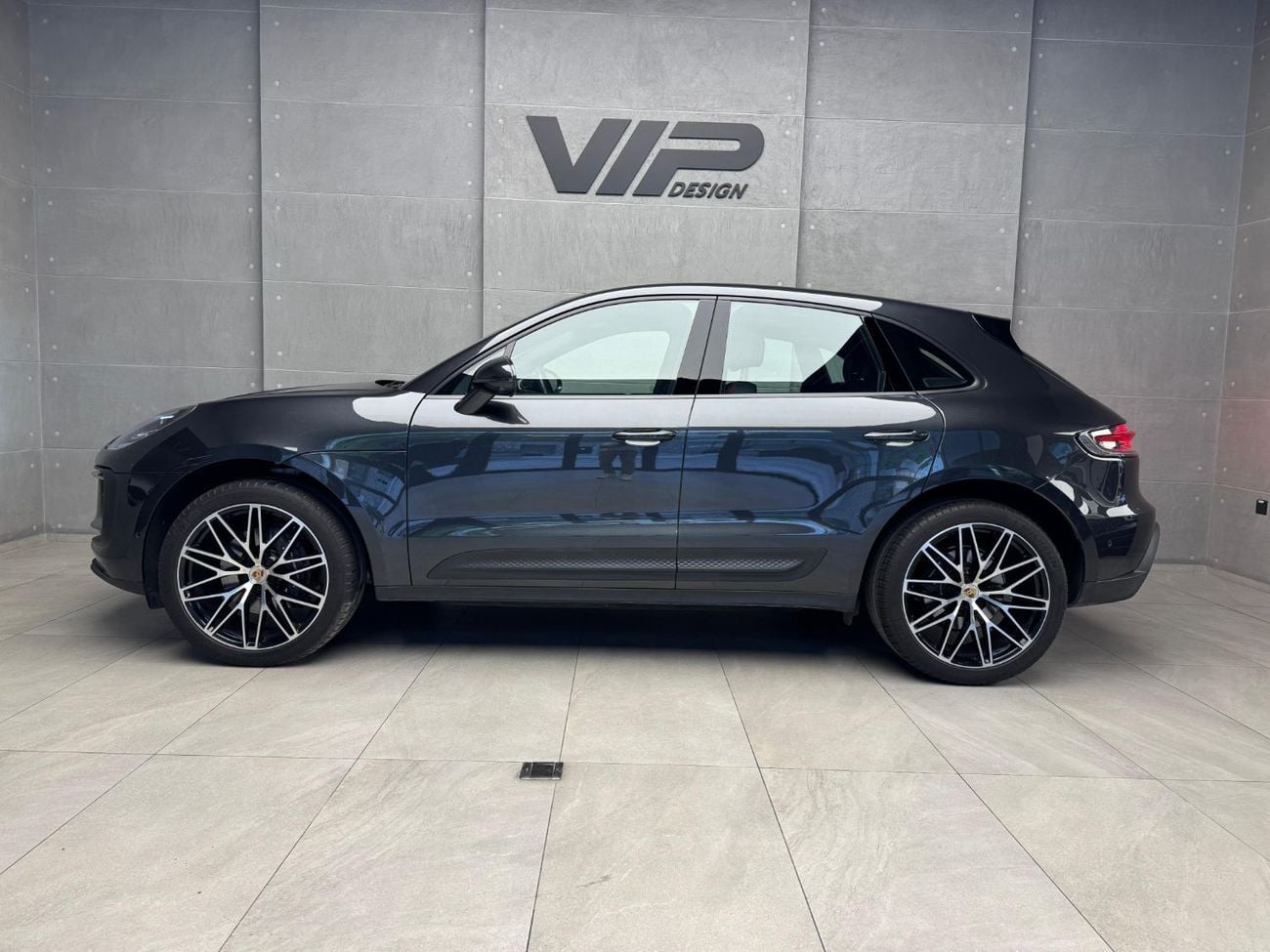 Porsche Macan STANDARD | 2024 | GCC Specs | Agency Warranty