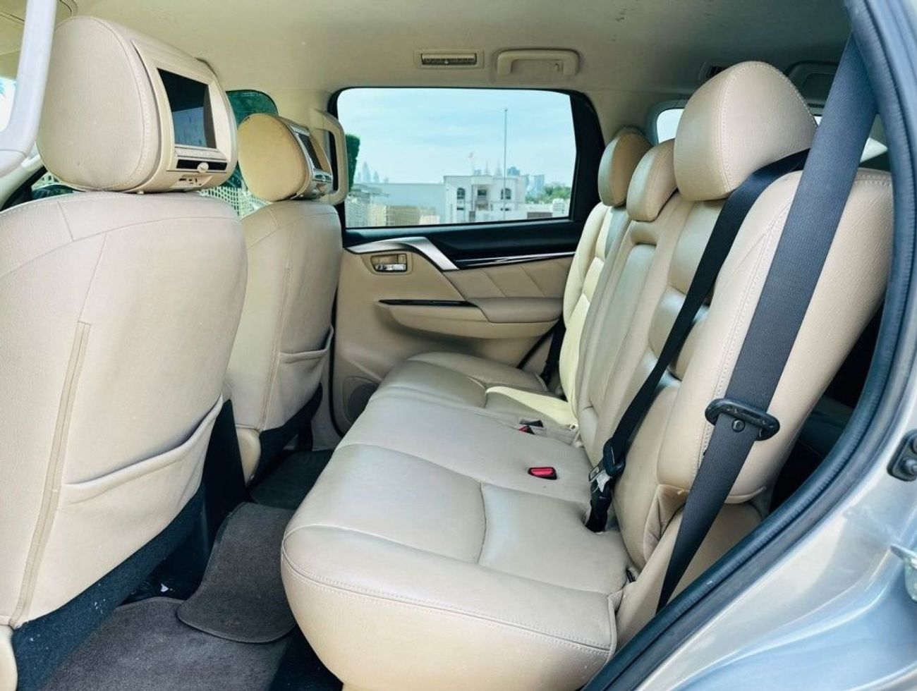 Mitsubishi Montero GLS Mid 840 PM || MONTERO SPORT GLS 3.0 || 0% DOWNPAYMENT | | WELL MAINTAINED || GCC