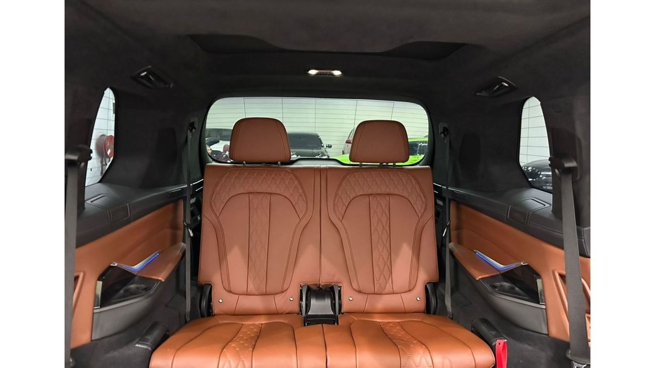 بي أم دبليو X7 xDrive40i لاكجري M سبورت باكج 2022 BMW X7 xDrive40i M-Sport 7 Seater, 2026 BMW Warranty, 2029 BMW Se