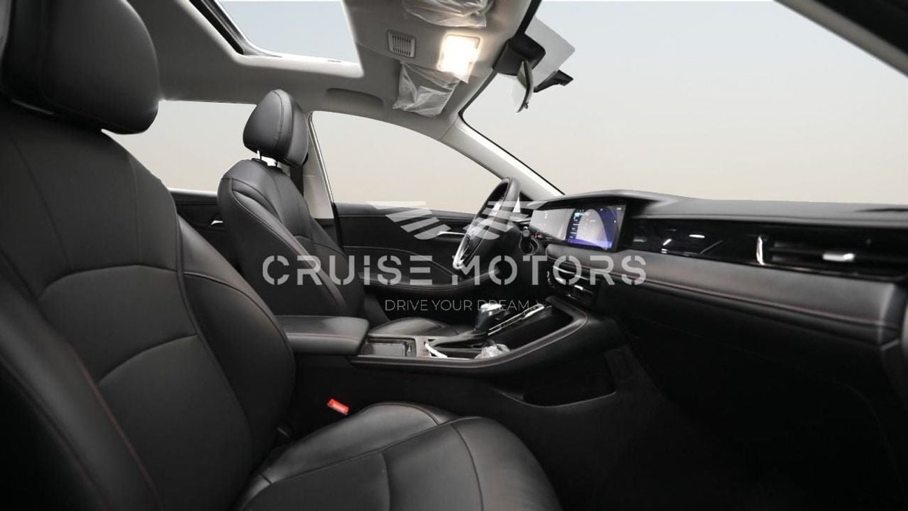 Roewe I5 Deluxe Version . Petrol . Automatic . 5 seats . 4 doors