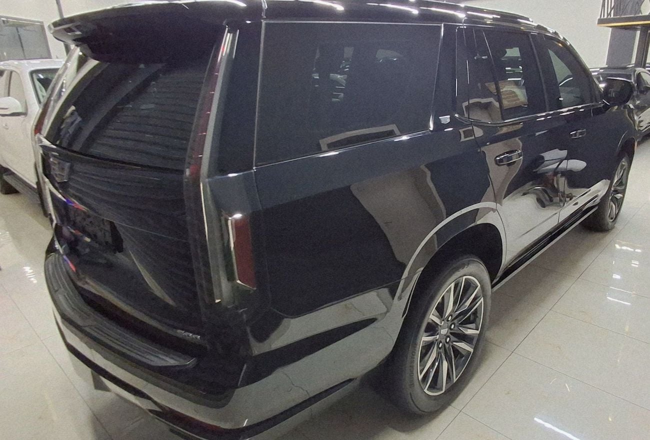 كاديلاك إسكالاد Sport Platinum 6.2L 4WD