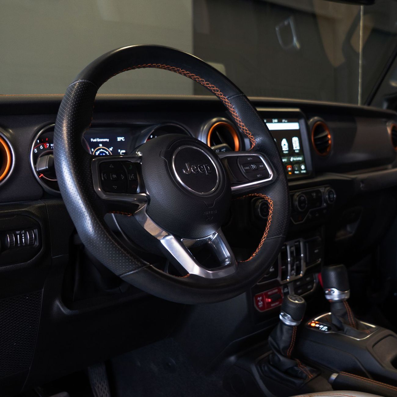 Jeep Gladiator Sand Runner 3.6L AED 2,874 pm • 0% Downpayment • Gladiator Sand Runner • 1 Year Warrant