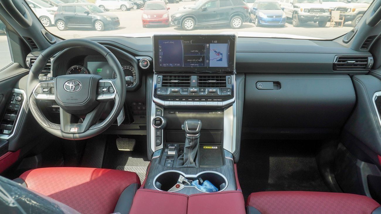 تويوتا لاند كروزر GR SPORT