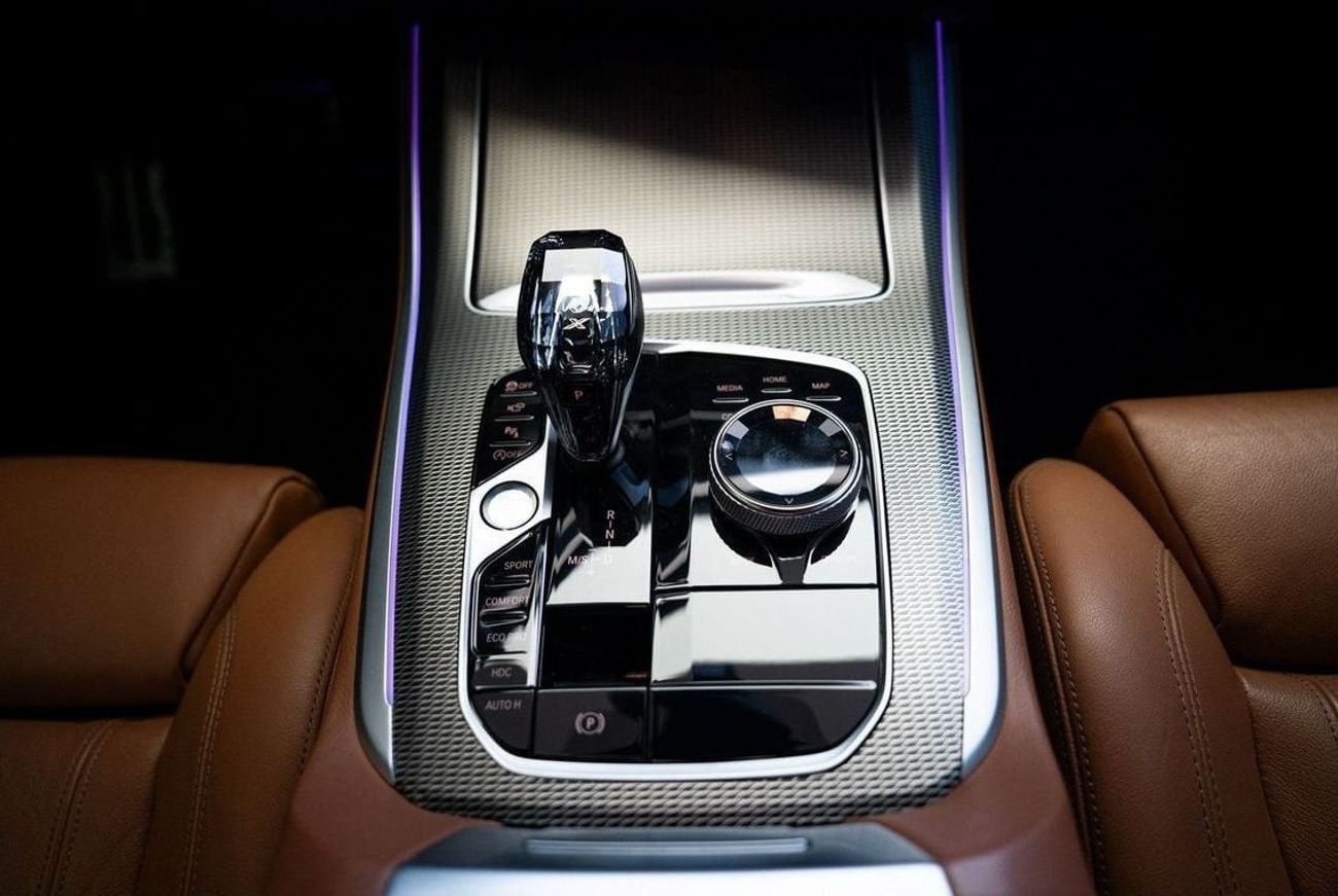 بي أم دبليو X5 50i xDrive 4.4L 50i xDrive 4.0L