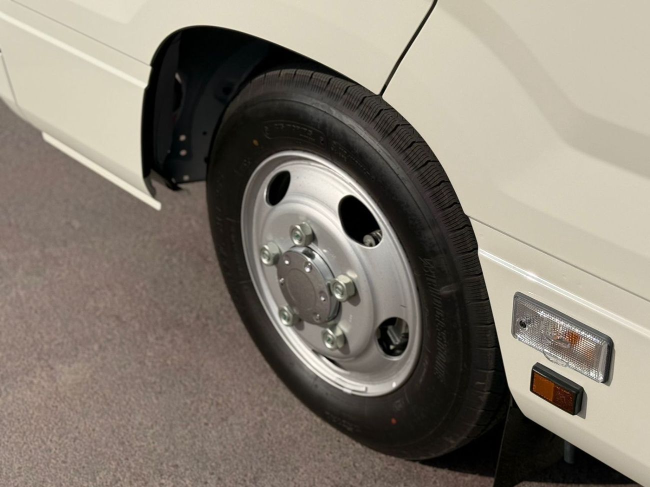 تويوتا كوستر Toyota coaster 2025 4.0 diesel