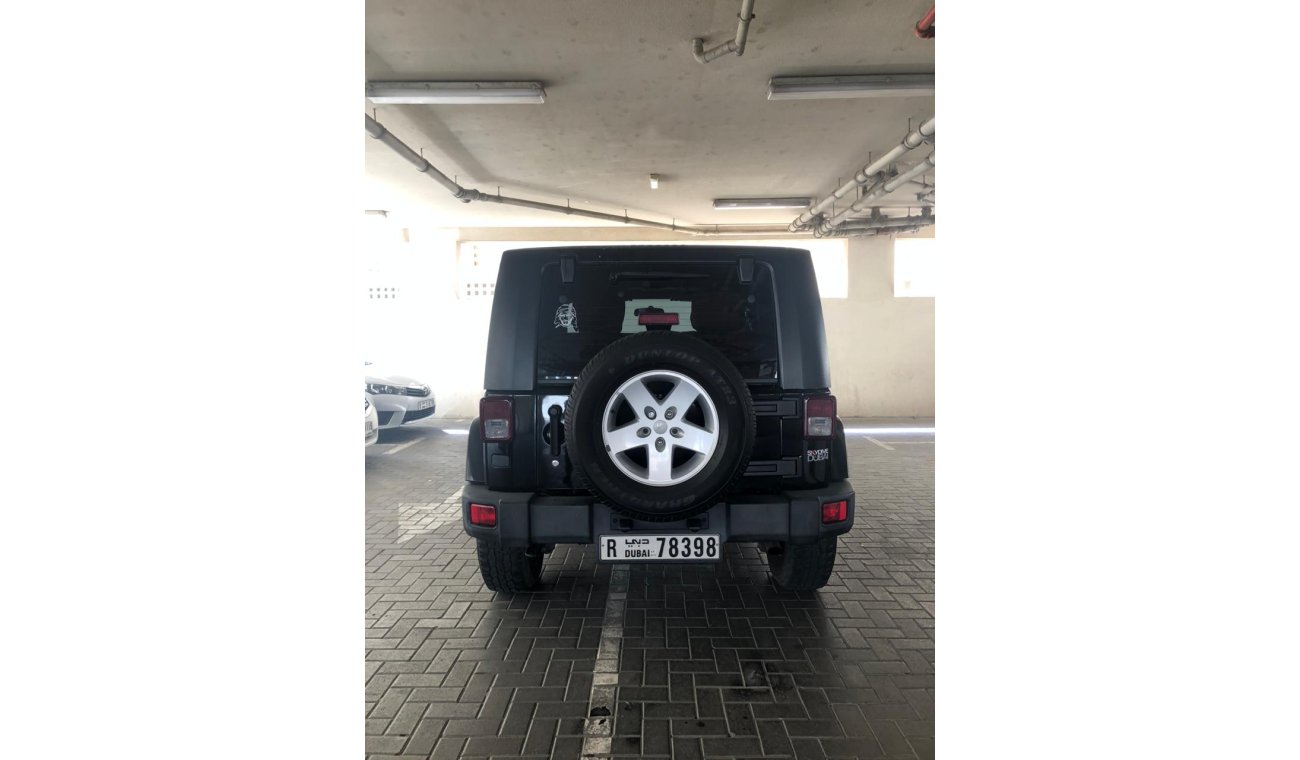 Jeep Wrangler JEEP WRANGLER- SAHARA