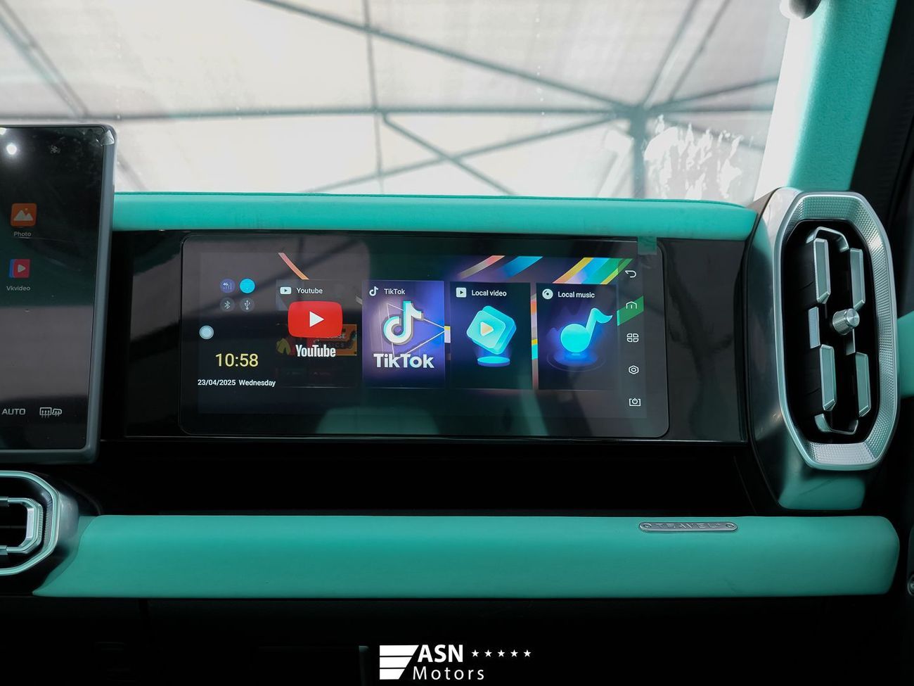 Jetour T2 Luxury Conquest Pro Tiffany Interior 2.0 Turbo (Export Only)