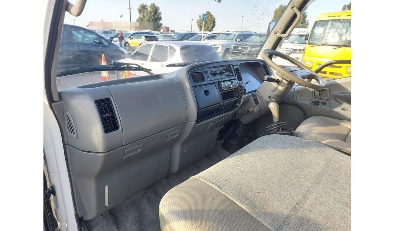 ميتسوبيشي فوسو كانتير MITSUBISHI CANTER TRUCK RHD 1997 MODEL 4.6 L DIESEL MANUAL(PM31456)