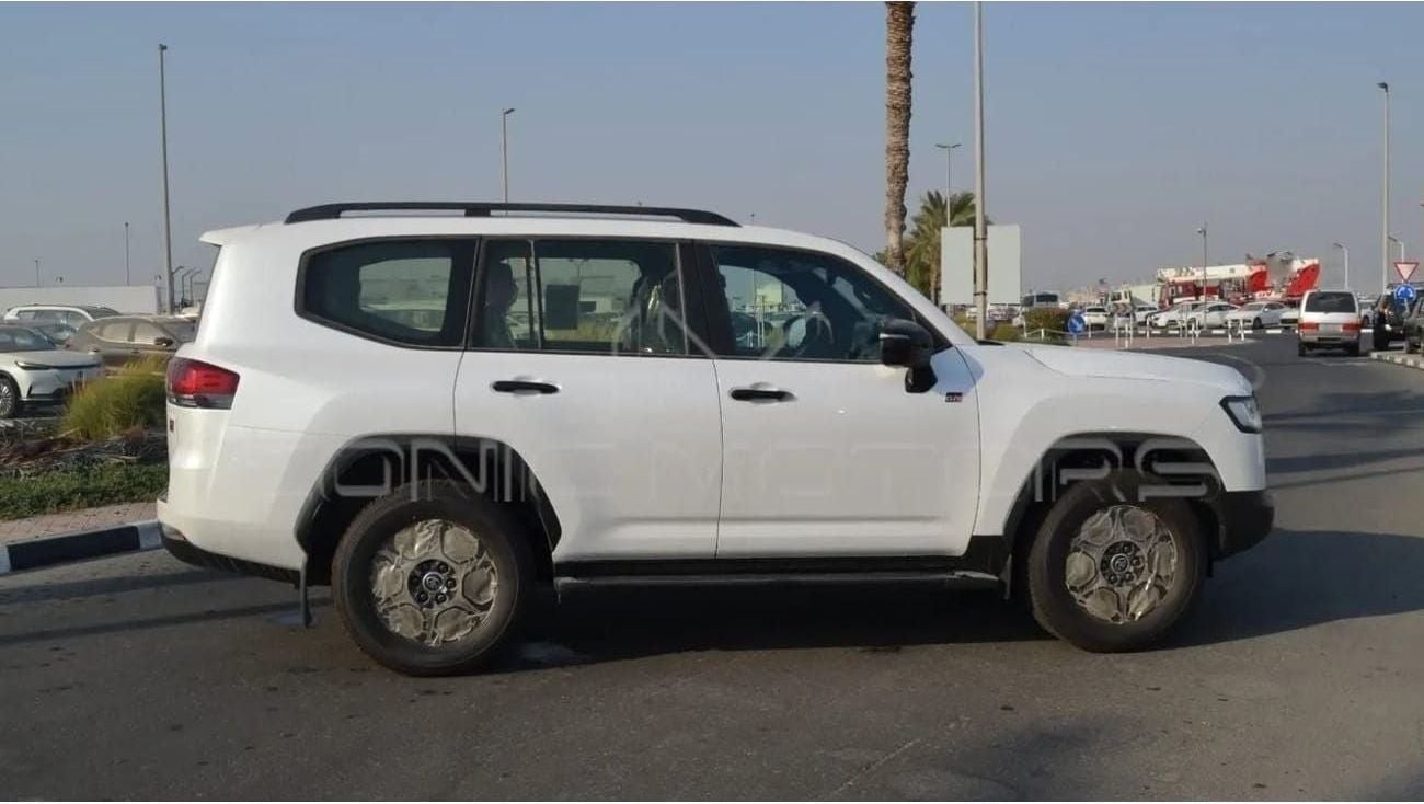 Toyota Land Cruiser 3.3L DIESEL GR SPORT, RADAR, TWIN TURBO