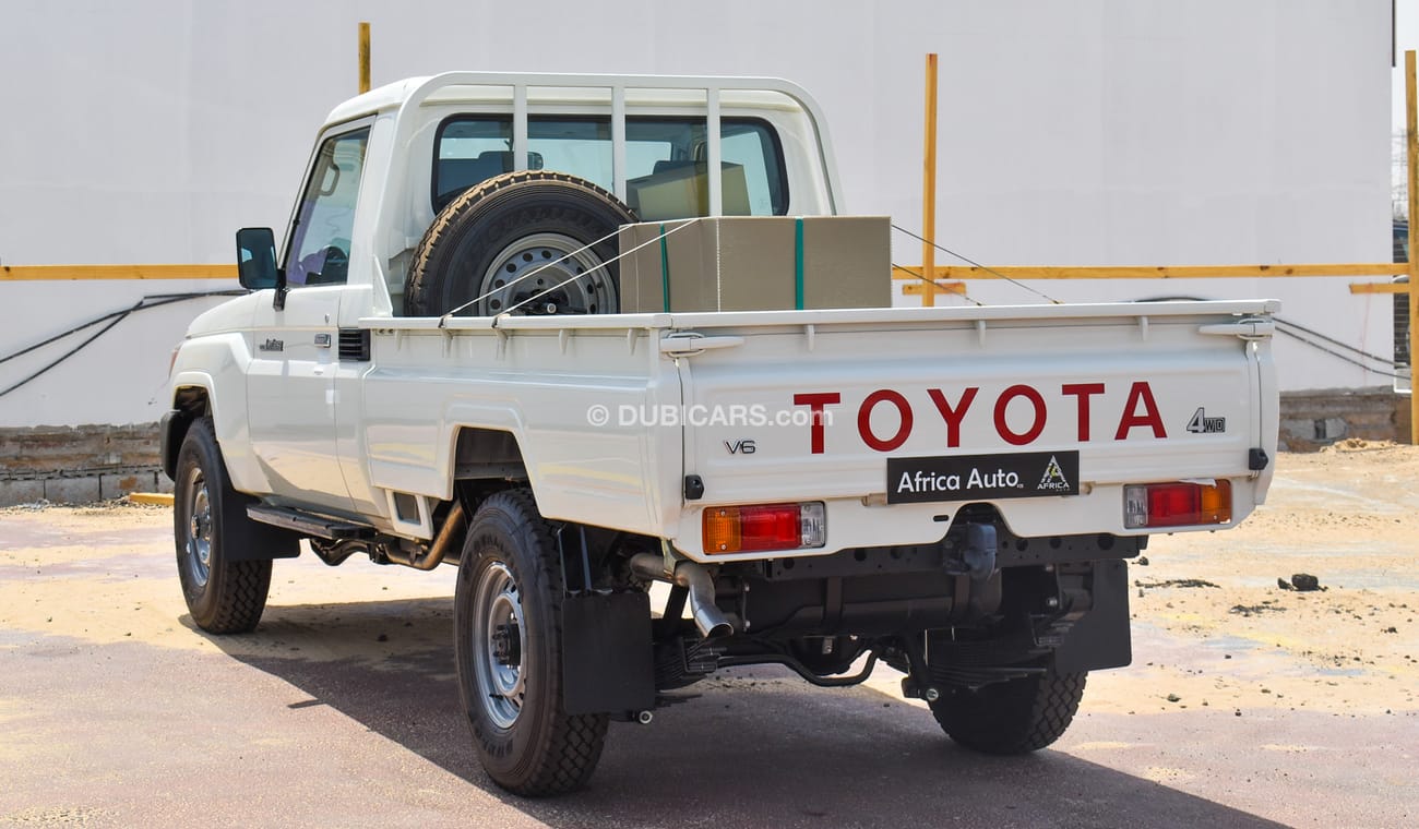 تويوتا لاند كروزر بيك آب 4.0L V6 Petrol