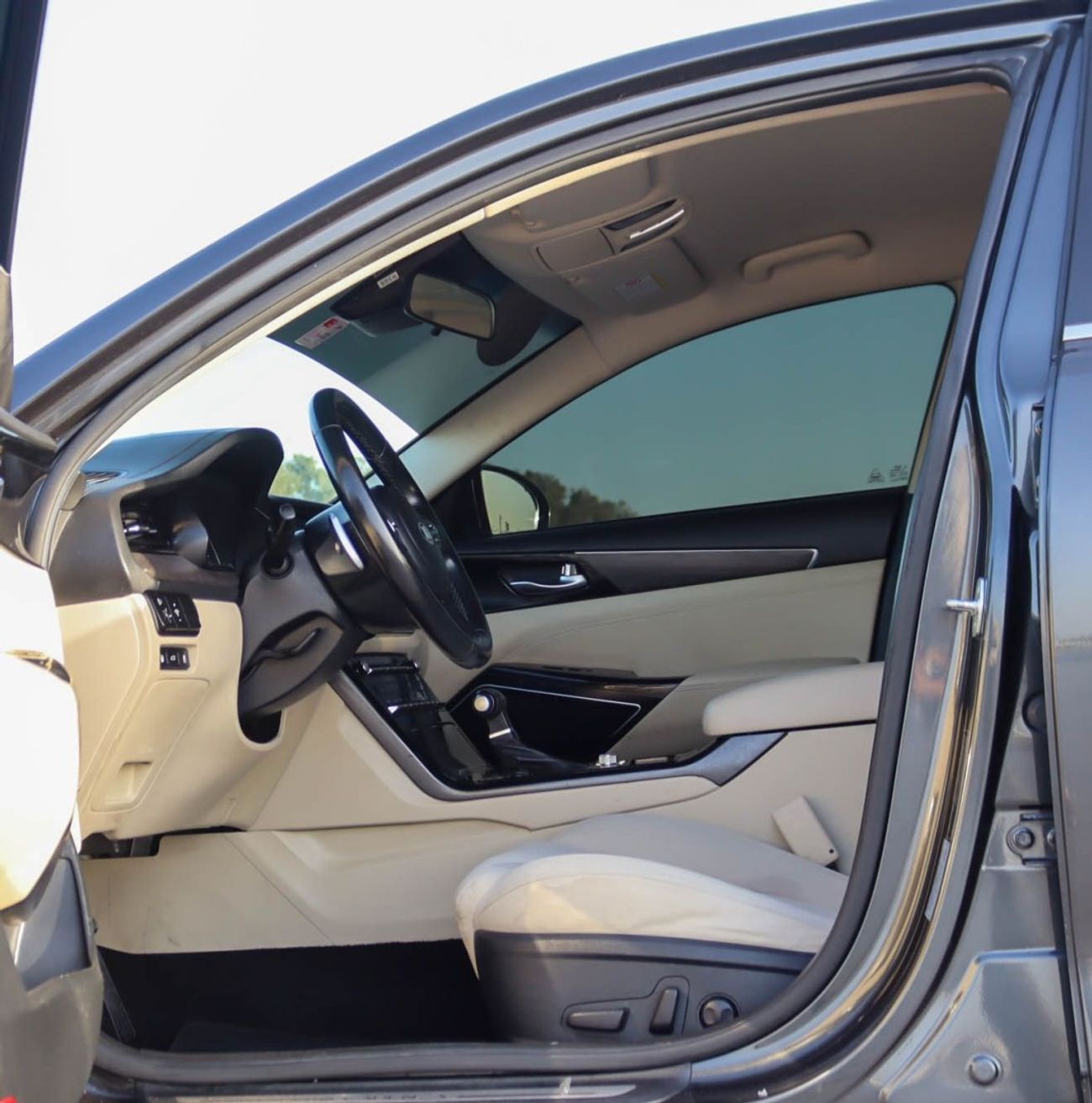 كيا كادنزا GDi Mid 3.3L KIA CADENZA  2021 GCC V6, original paint accident-free, in excellent condition 1093 P.M