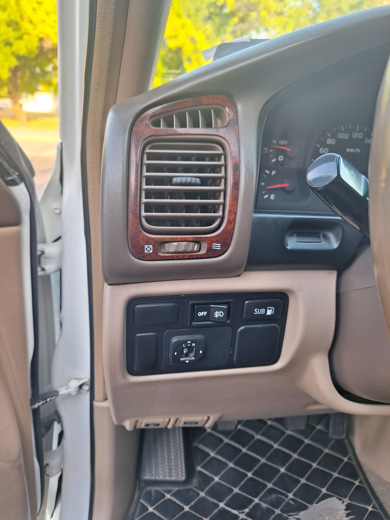 تويوتا لاند كروزر