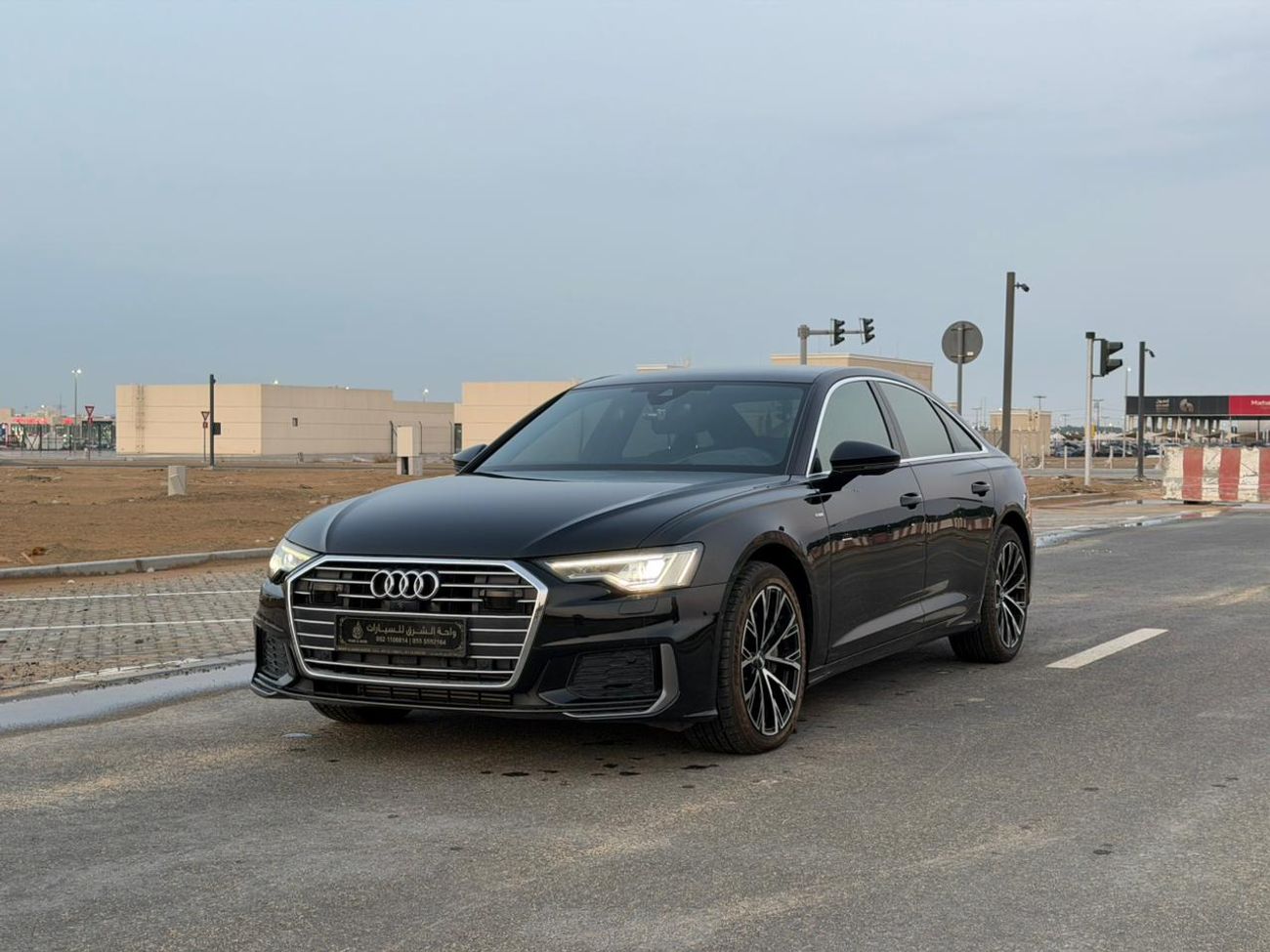 أودي A6 45 TFSI S-لاين