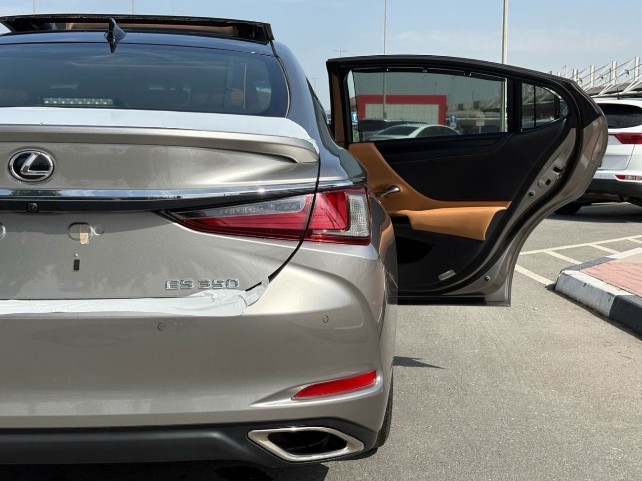 لكزس ES 350 Platinum 3.5L FWD