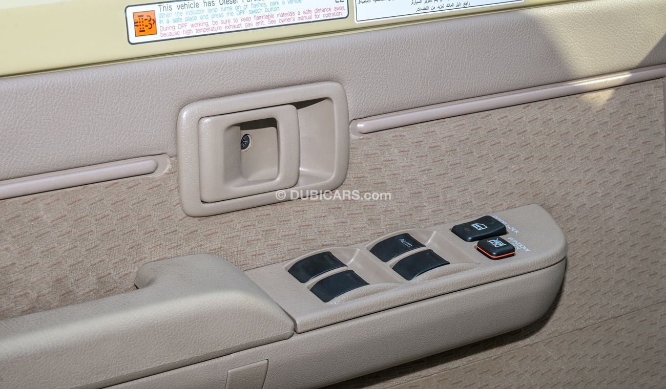 Toyota Land Cruiser Pick Up LC79 DC 4.5L V8 MT YM 2024 (DIFF-LOCK)