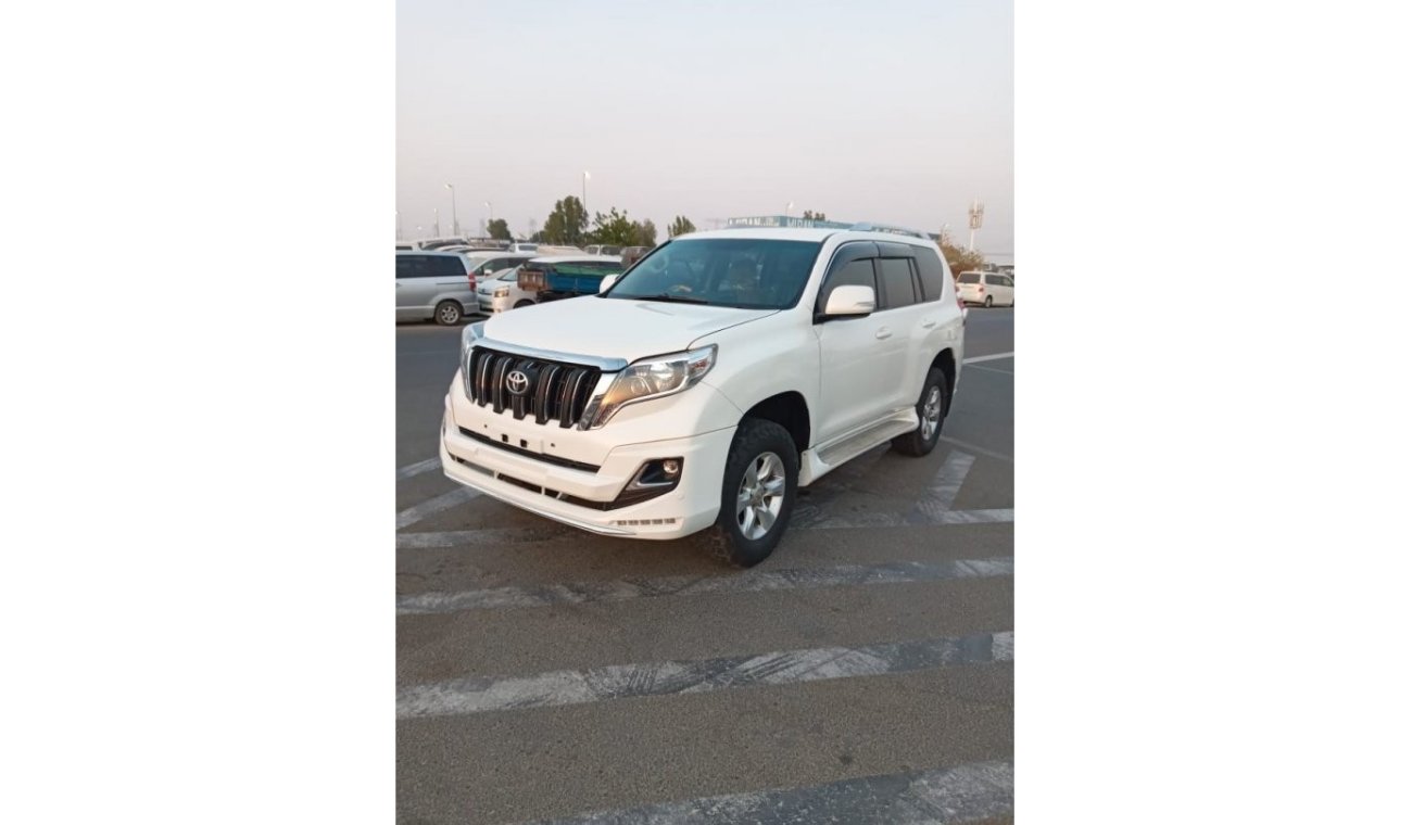 Toyota Prado TOYOTA PRADO  WHITE COLOUR MODEL 2011 GOOD CONDITION ONLY FOR EXPORT