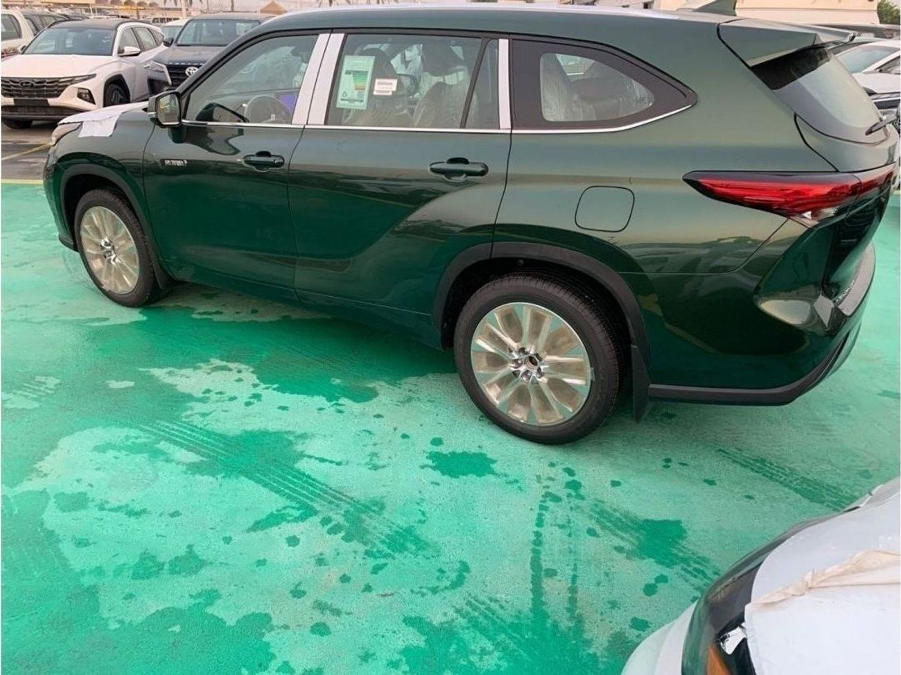 Toyota Highlander LIMITED, 2.5L HYBRID, AWD, FULL OPTIONS, GCC, 2025