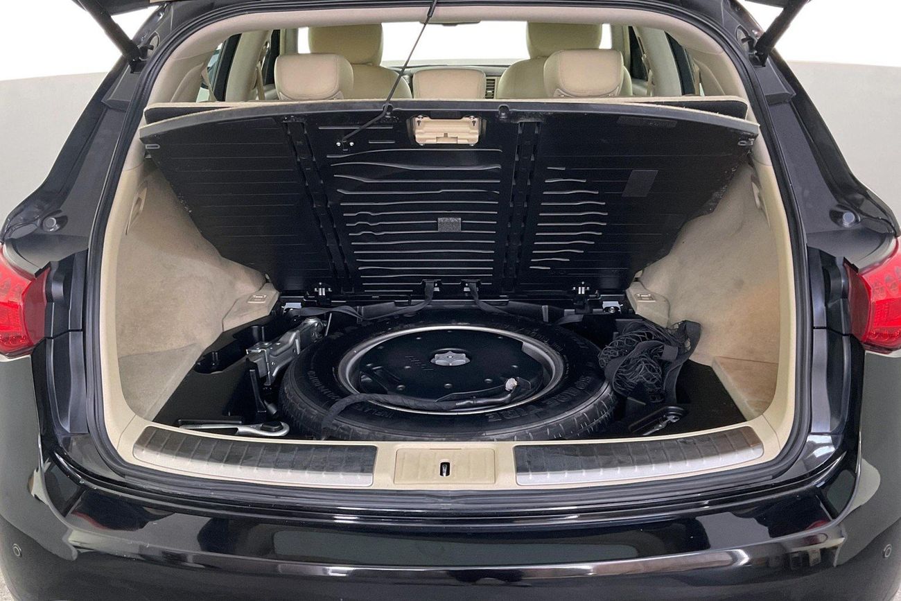 Infiniti QX70 Luxury / Luxe Sensory | Guaranteed Warranty | 0 Down Payment