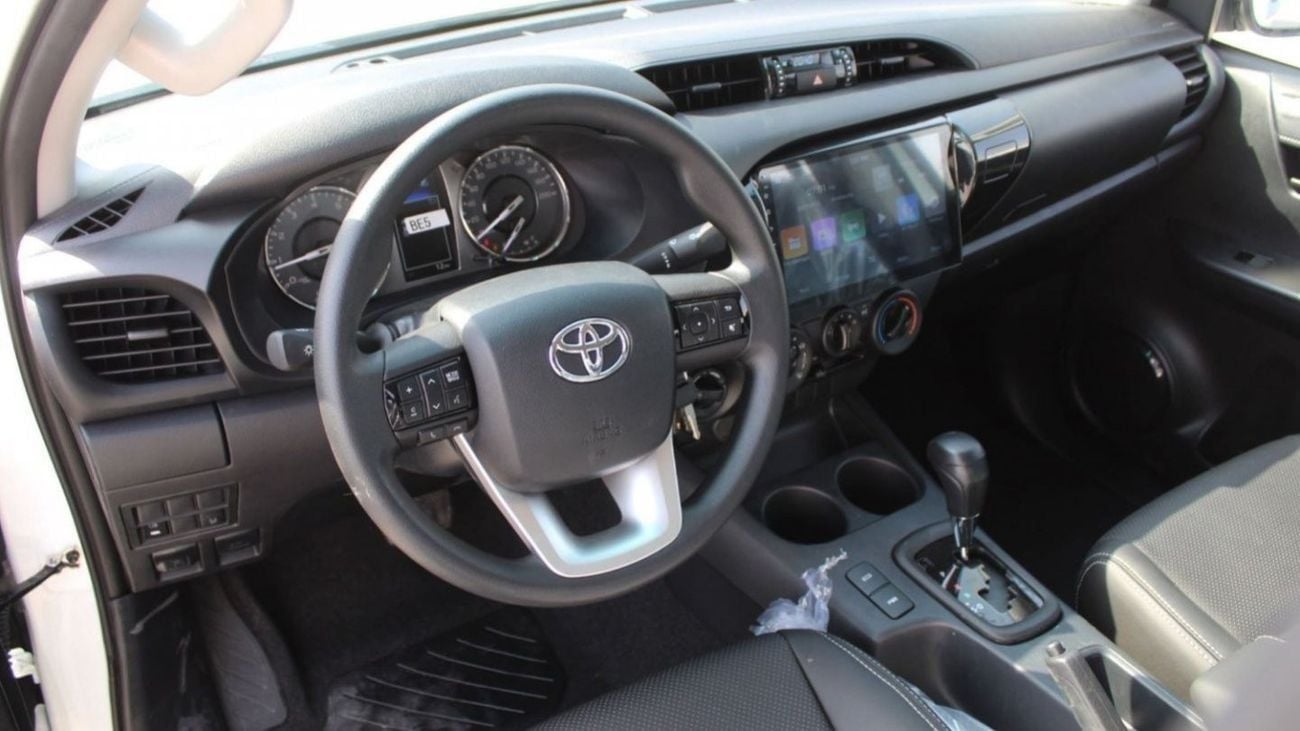 Toyota Hilux GLX HILUX 2.7L AT PETROL 2024