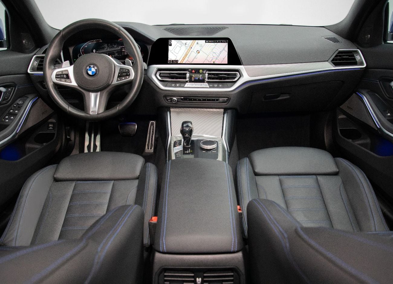 بي أم دبليو 330i M SPORT