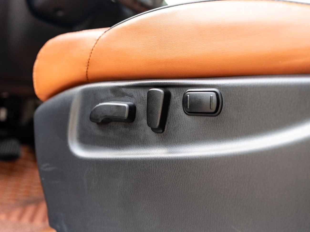 نيسان باترول LE Platinum 5.6L