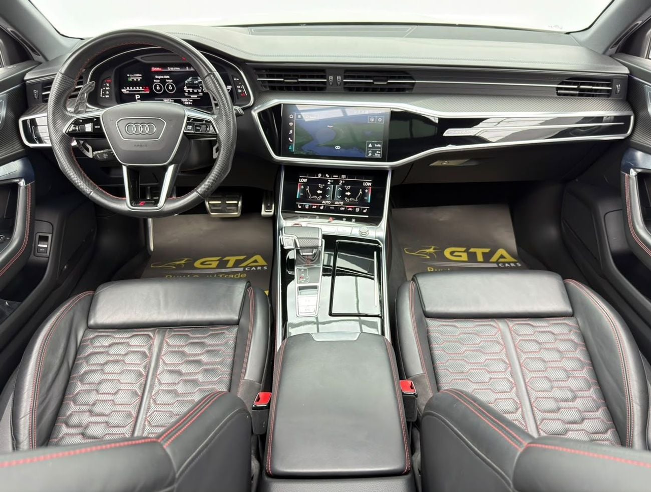 Audi RS6 STANDARD