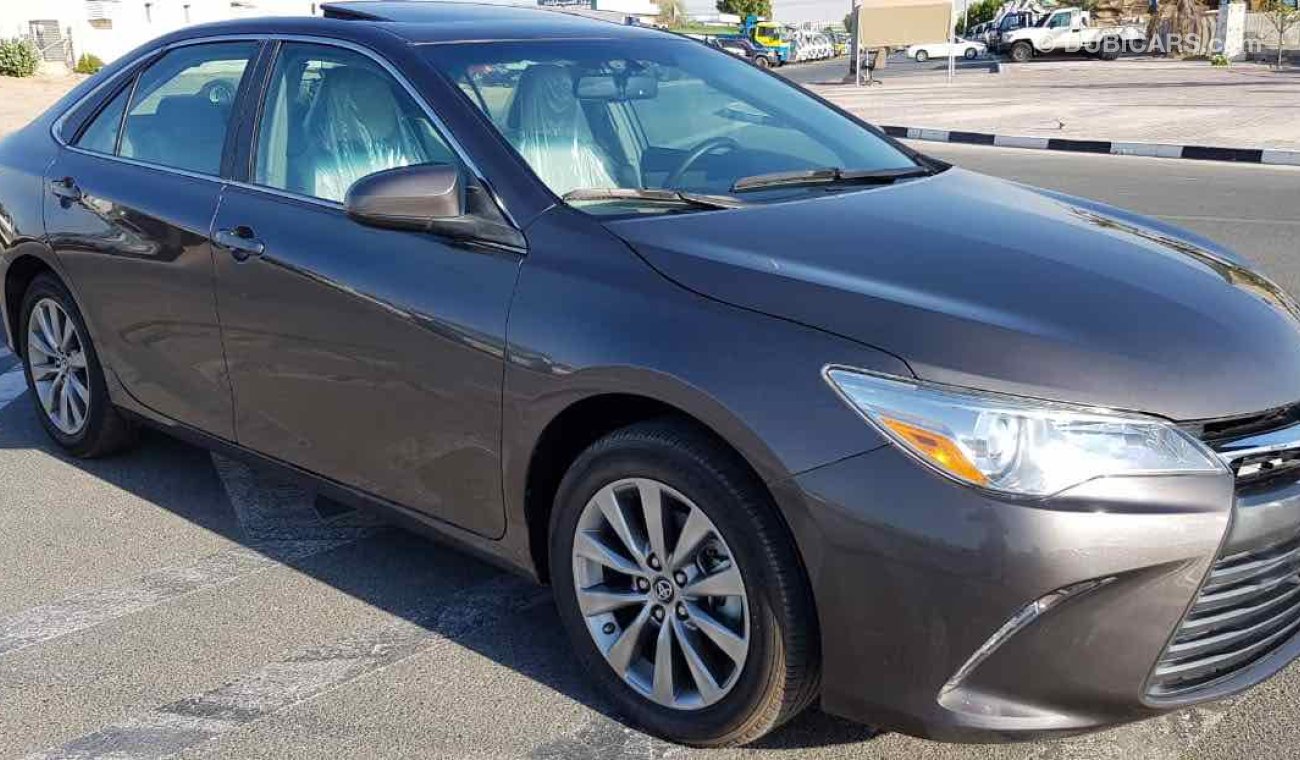 Toyota Camry fresh and imported and very clean inside and outside and totally ready to drive