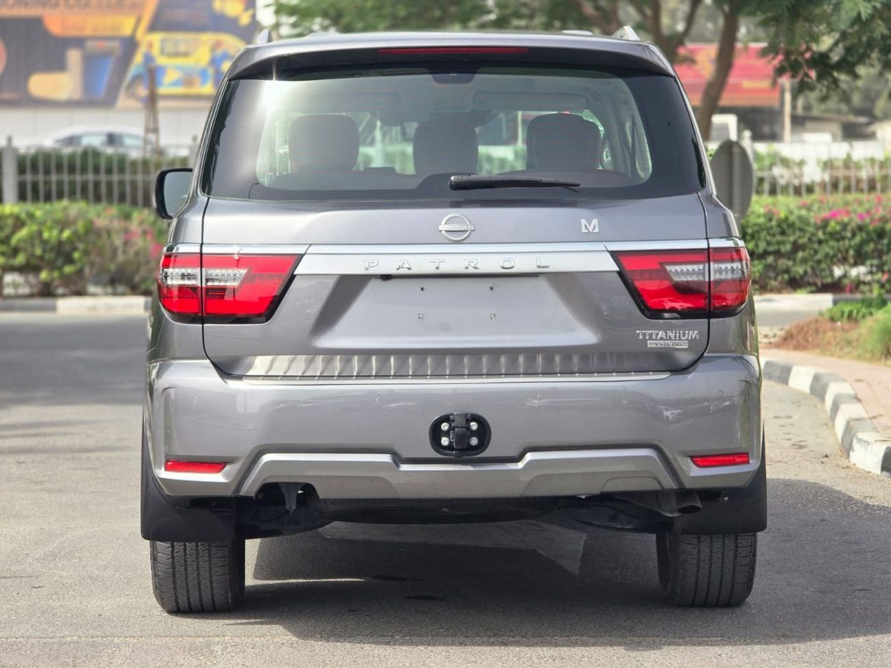 Nissan Patrol LE Titanium 5.6L 2022 GCC LOW MILEAGE SINGLE OWNER IN MINT CONDITION