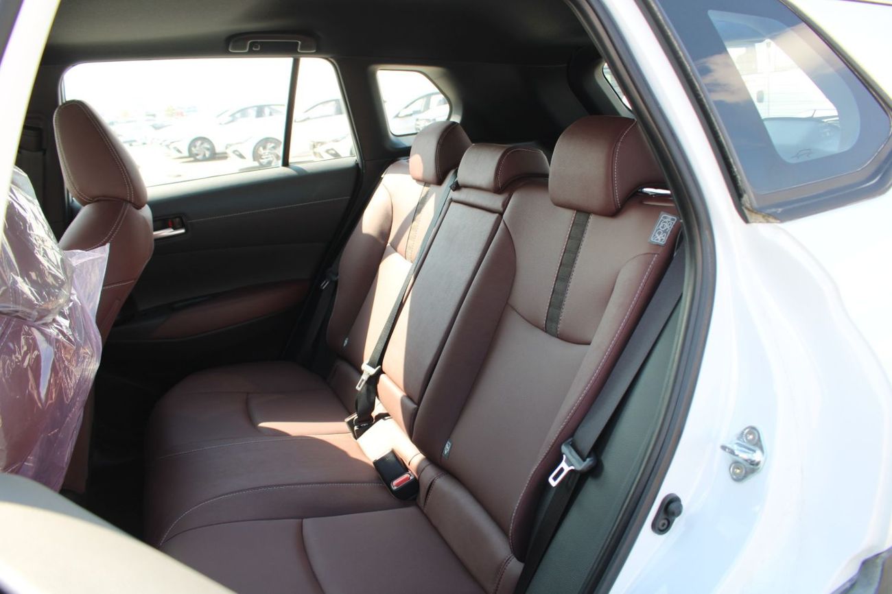 تويوتا كورولا كروس TOYOTA COROLLA CROSS 1.8L PETROL FWD V - AUTO