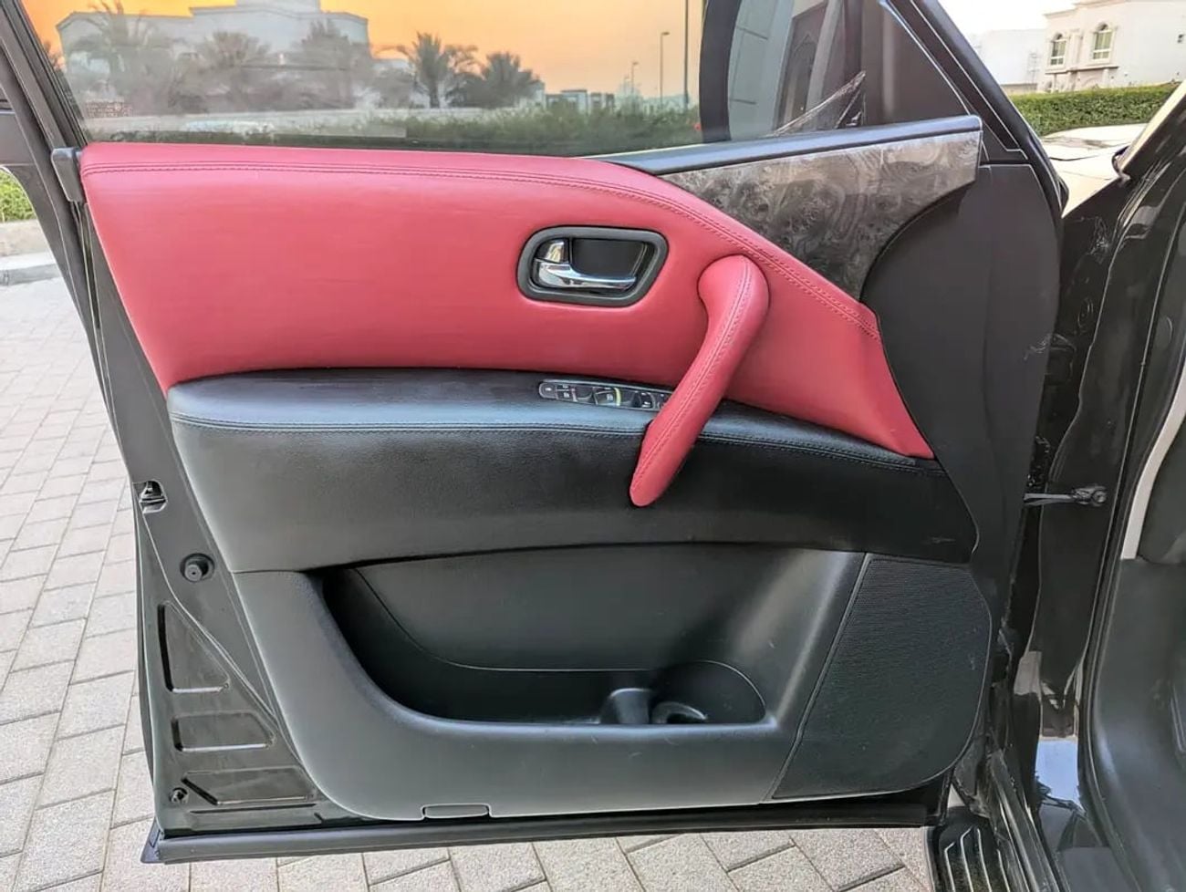 نيسان باترول SE T2 LEATHER