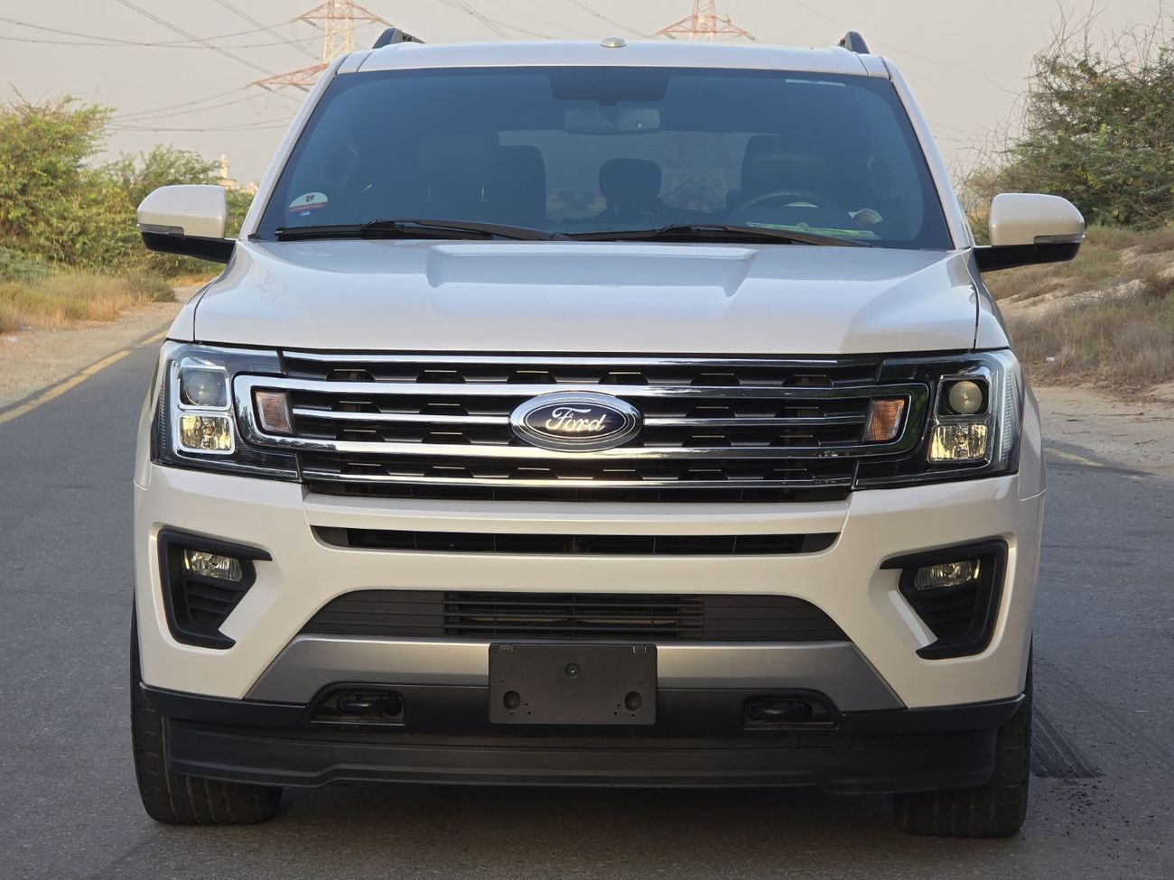 Ford Expedition XLT 3.5L (380 HP) 4WD FORD EXPEDITION XLT 2019 GCC FULL OPITION // PERFECT CONDITION