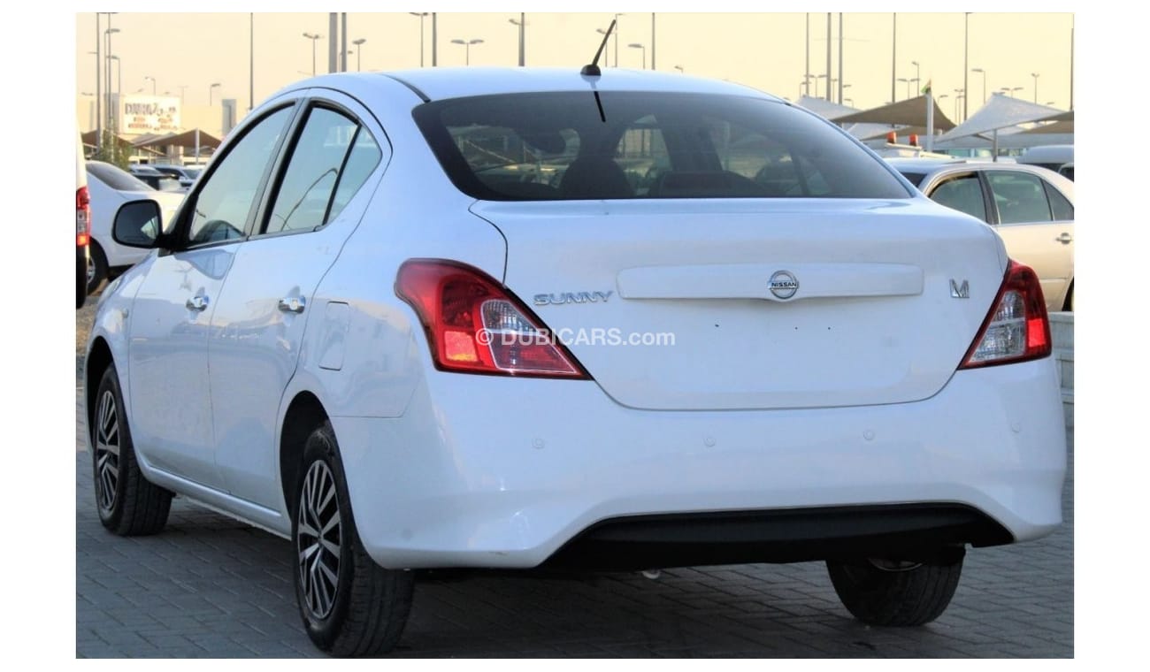 نيسان صني نيسان صني 2018 خليجي بحالة ممتازة بدون حوادث نظيفه جدا من الداخل والخارج