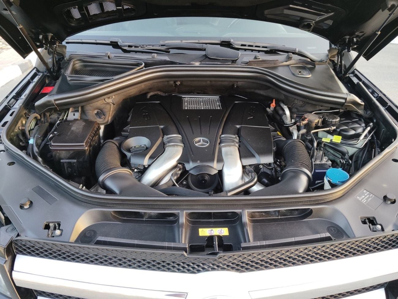Mercedes Benz GL550 