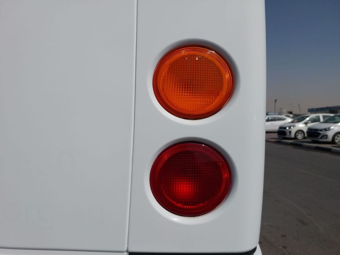 Mitsubishi Rosa MITSUBISHI ROSA BUS RHD 2015 MODEL 4.9 L DIESEL AUTOMATIC(PM30025)