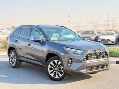 تويوتا راف ٤ XLE premium 2.5L | Sunroof | leather seats | push start full option