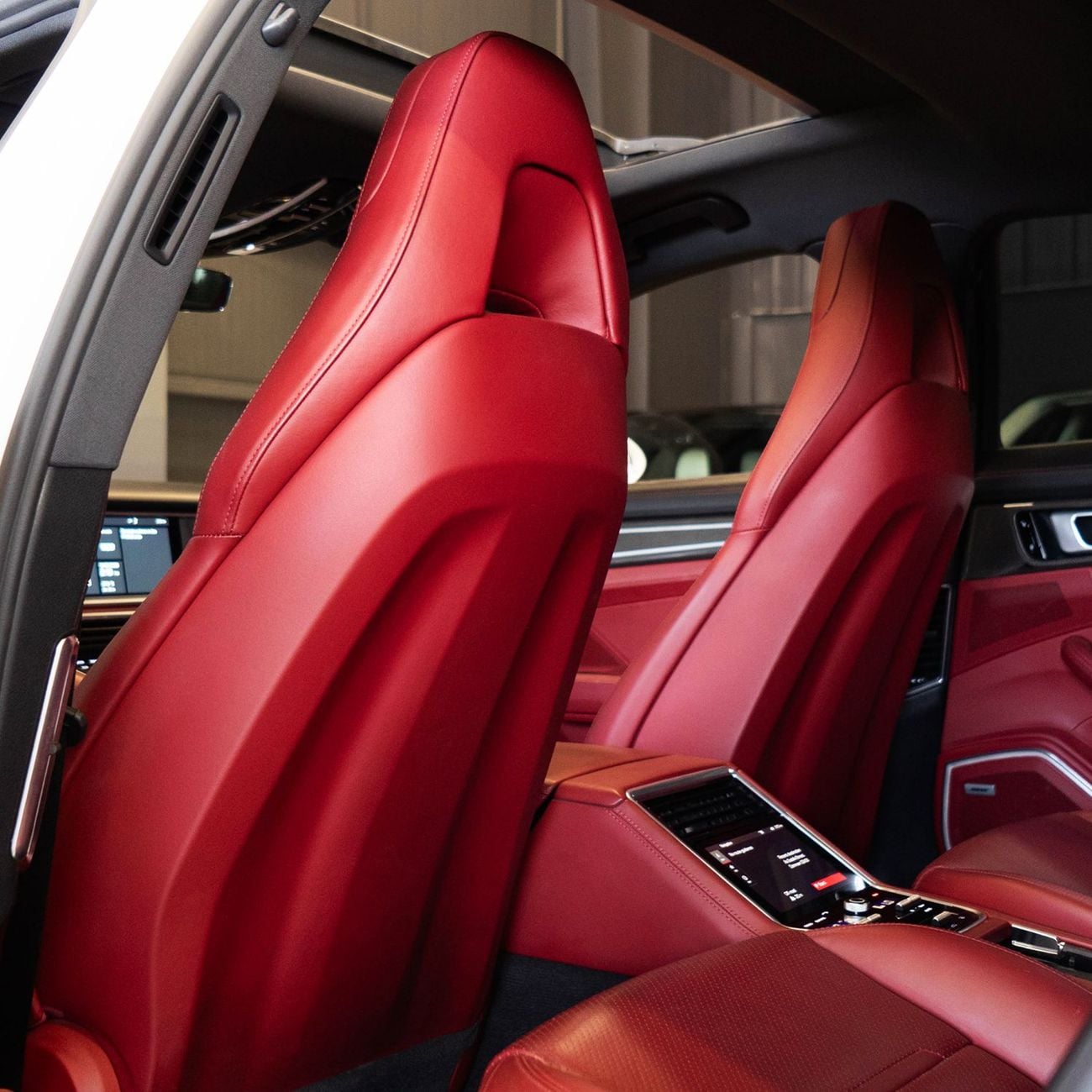 Porsche Panamera Std 3.0L (325 HP) 3,498 P.M • 0% Downpayment • Porsche Panamera • 1 Year Warranty