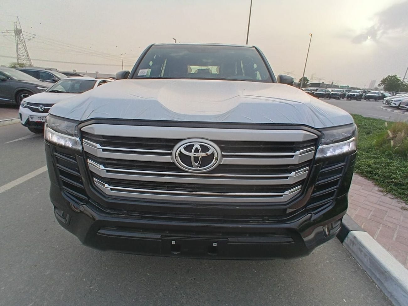 Toyota Land Cruiser 2026 Toyota Land Cruiser LC300 GXR Mid 7-Seater (With Sunroof) 3.5L V6 Twin Turbo Petrol A/T 4WD Exp