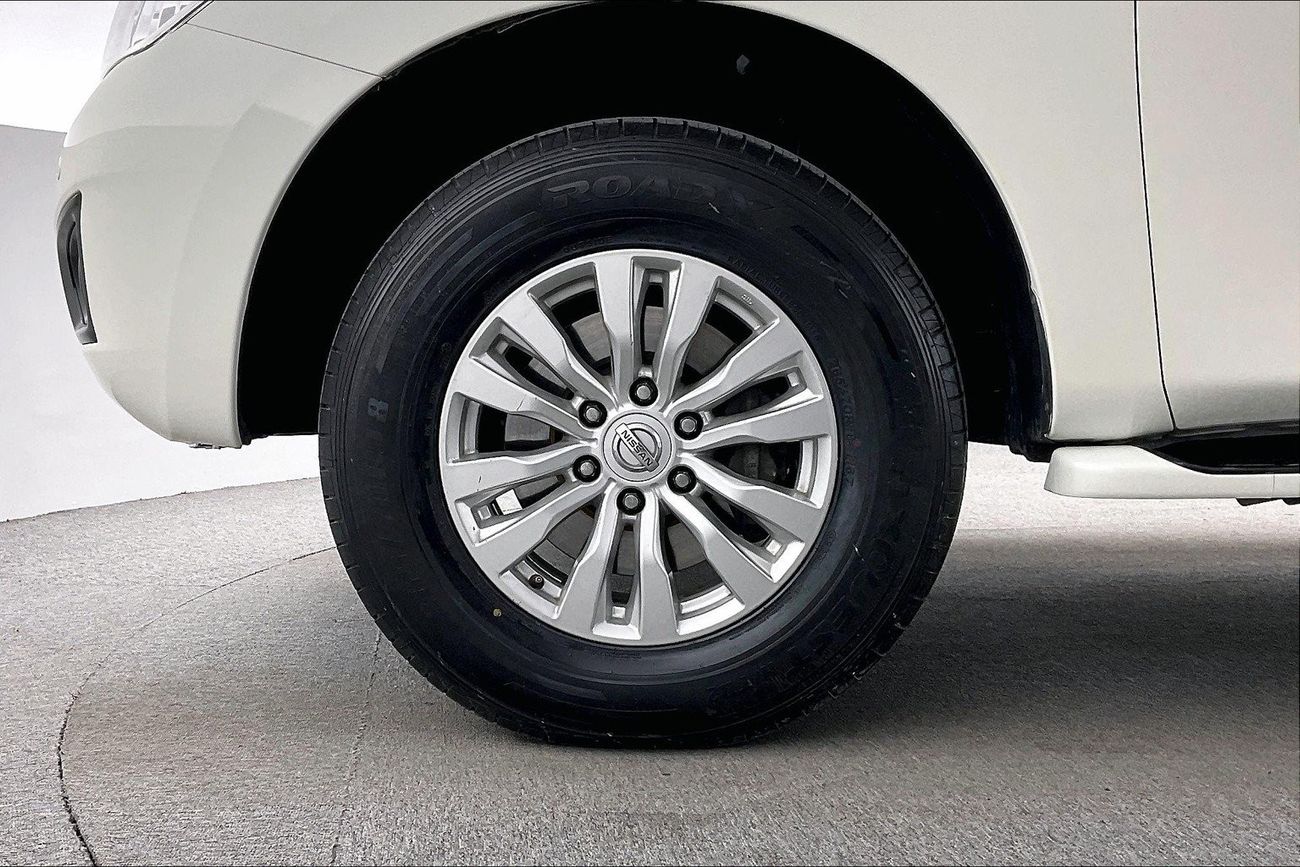 تويوتا كامري SE | شامل الضمان | 0 ﺪﻔﻋﺓ ﺃﻮﻟﻯ