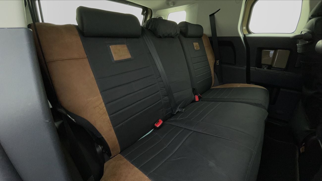 Toyota FJ Cruiser GXR 4.0L A/T 2021 GXR | AED 1793/Month | 0 DP | 30 Day Return | Warranty | Service History