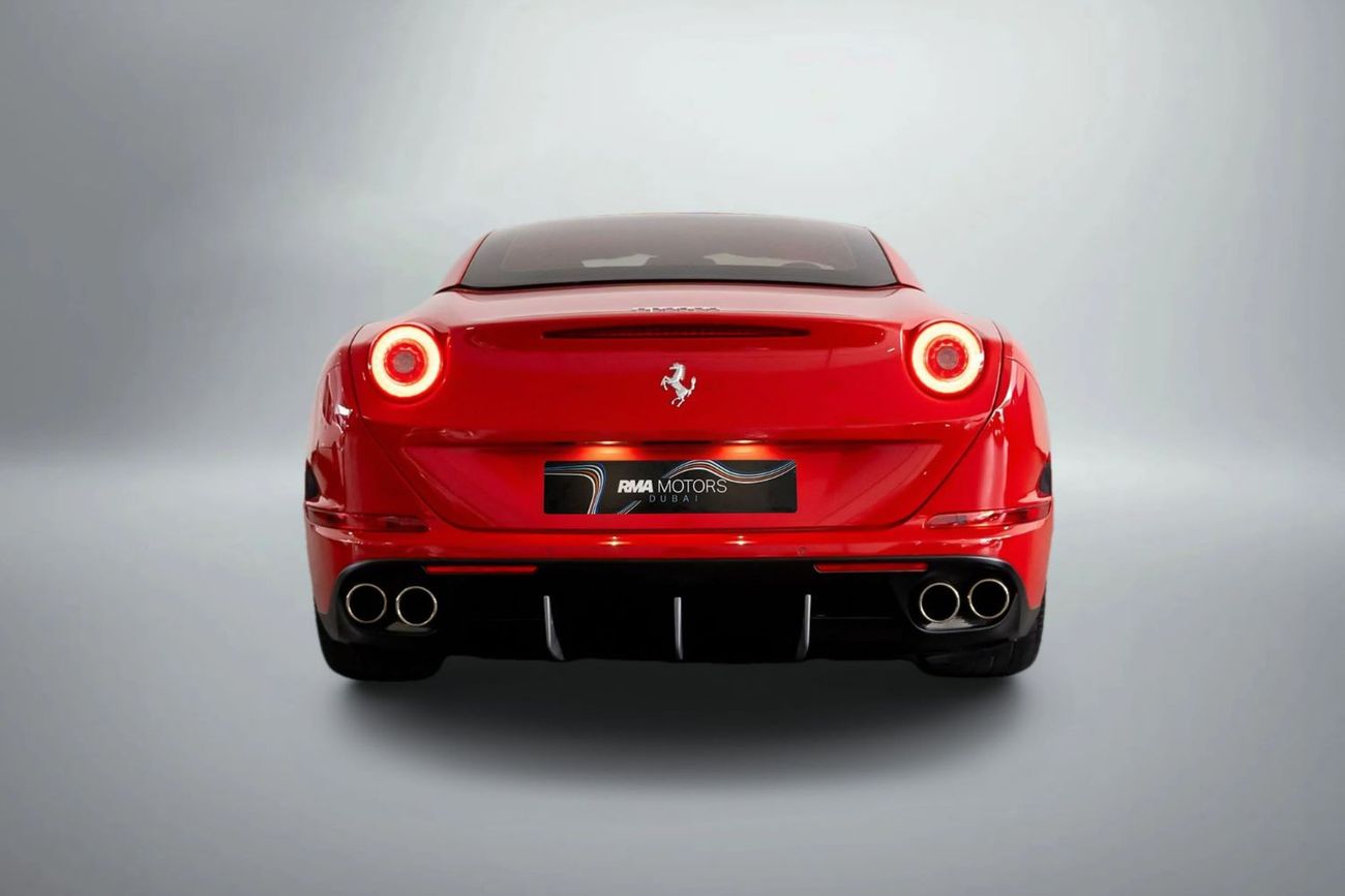 فيراري كاليفورنيا 2015 Ferrari California T 3.9L V8 / Full Ferrari Service History