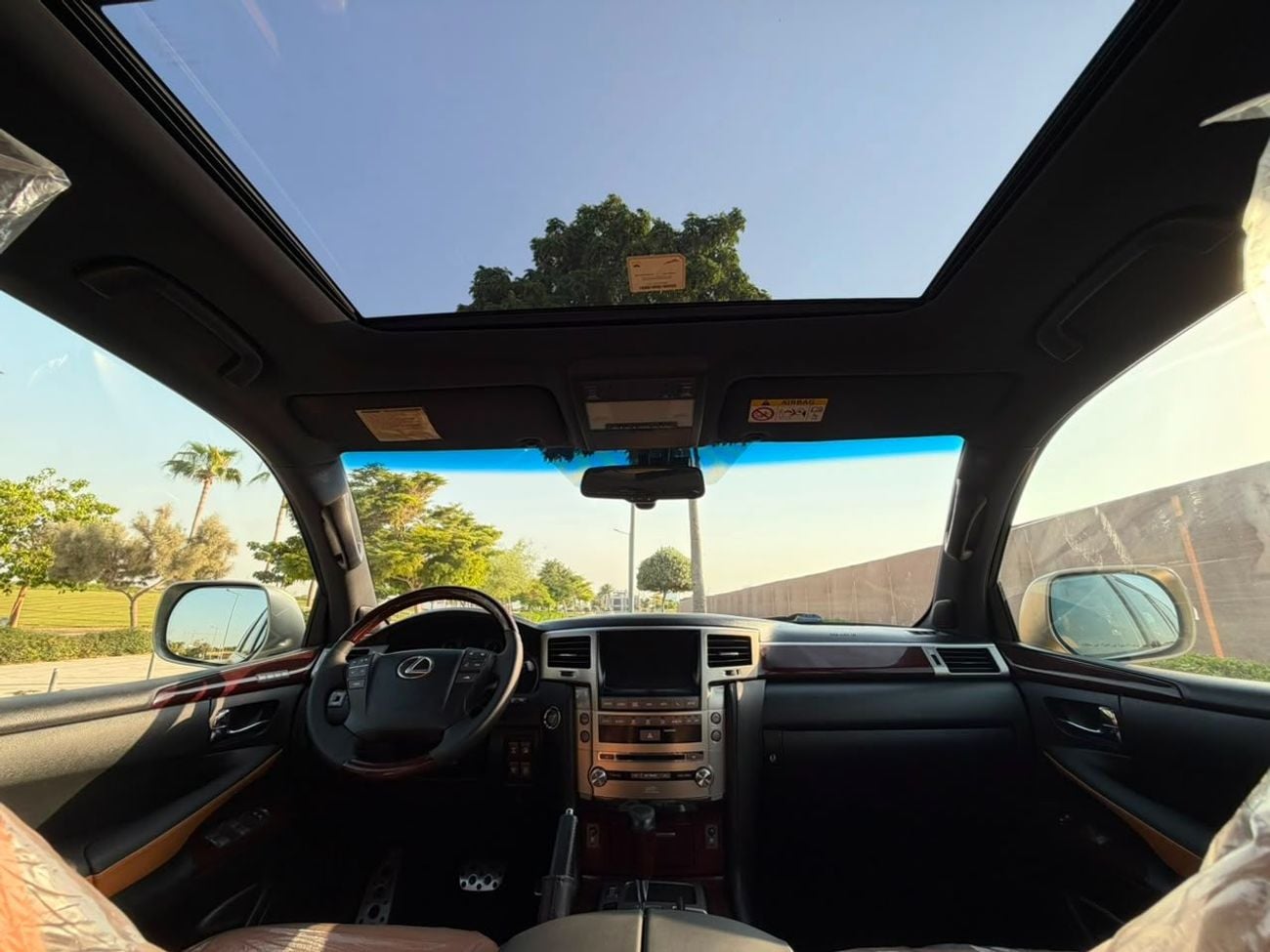 Lexus LX570 PLATINUM