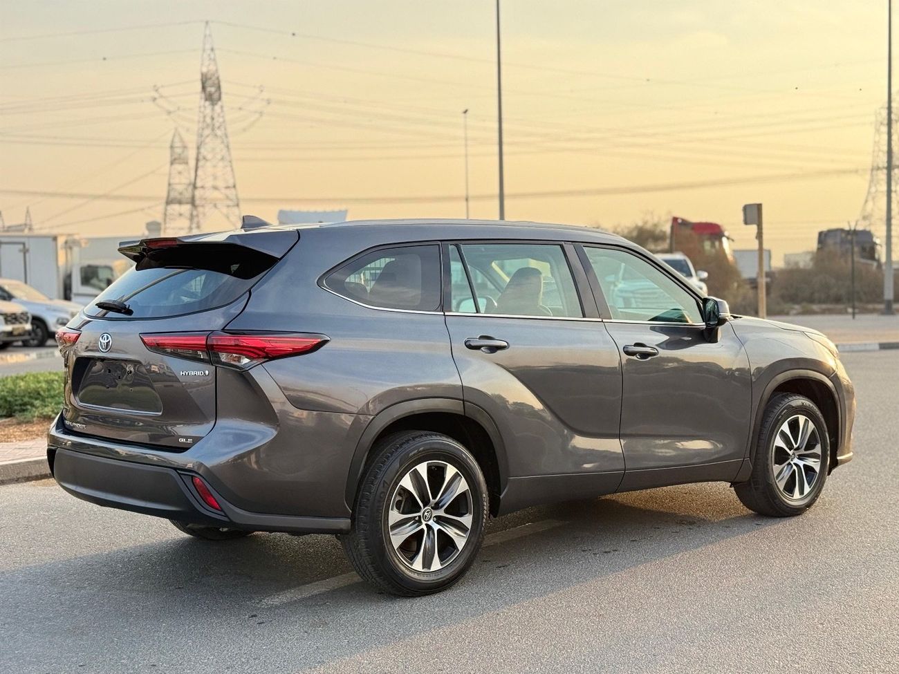 تويوتا هايلاندر GLE 2.5L