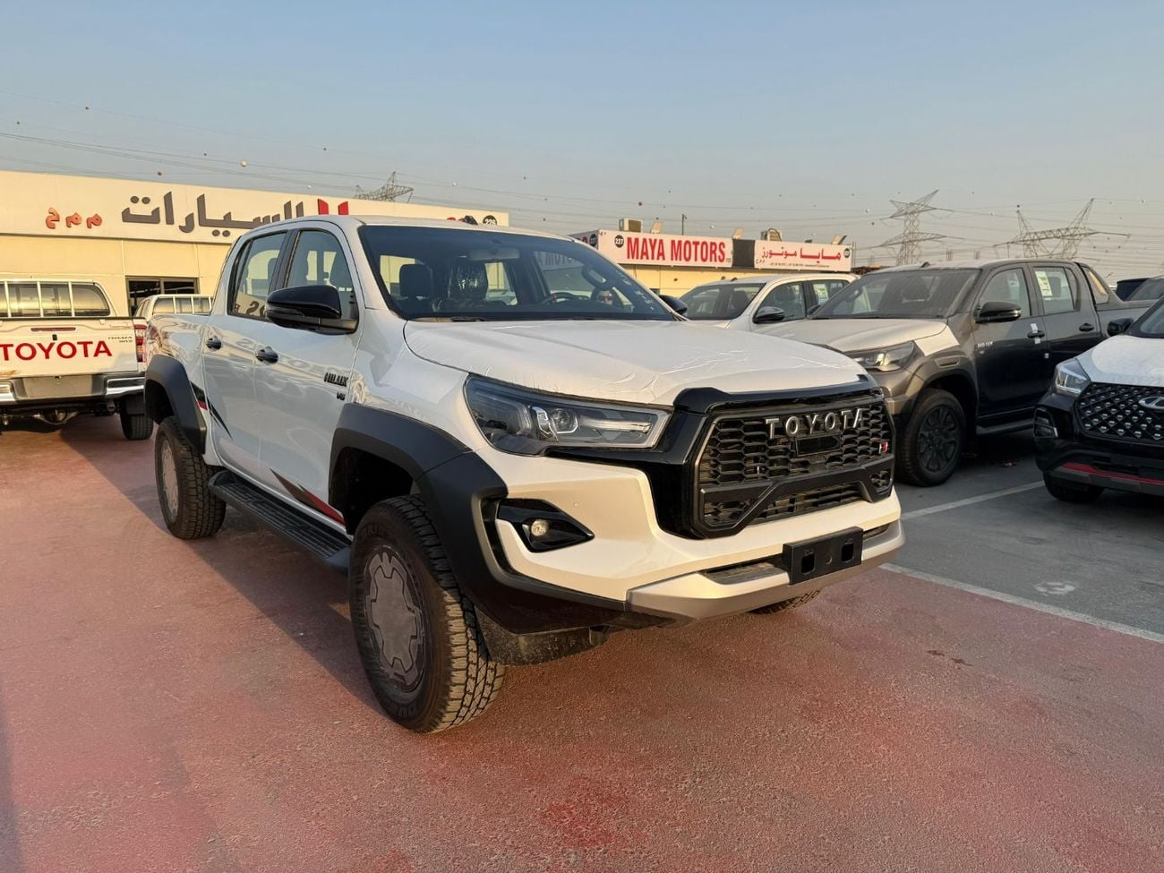 تويوتا هيلوكس TOYOTA HILUX GR SPORT 4.0L 2025