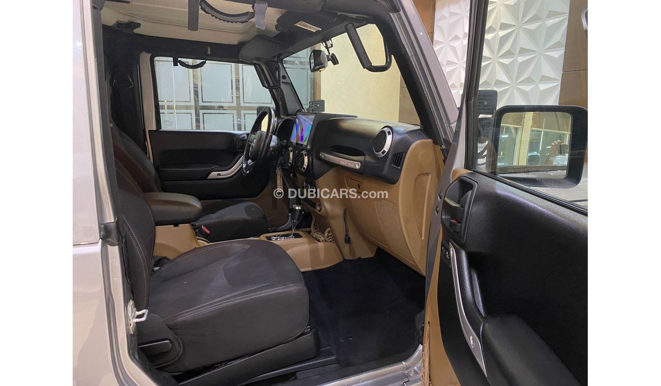 جيب رانجلر صحارى