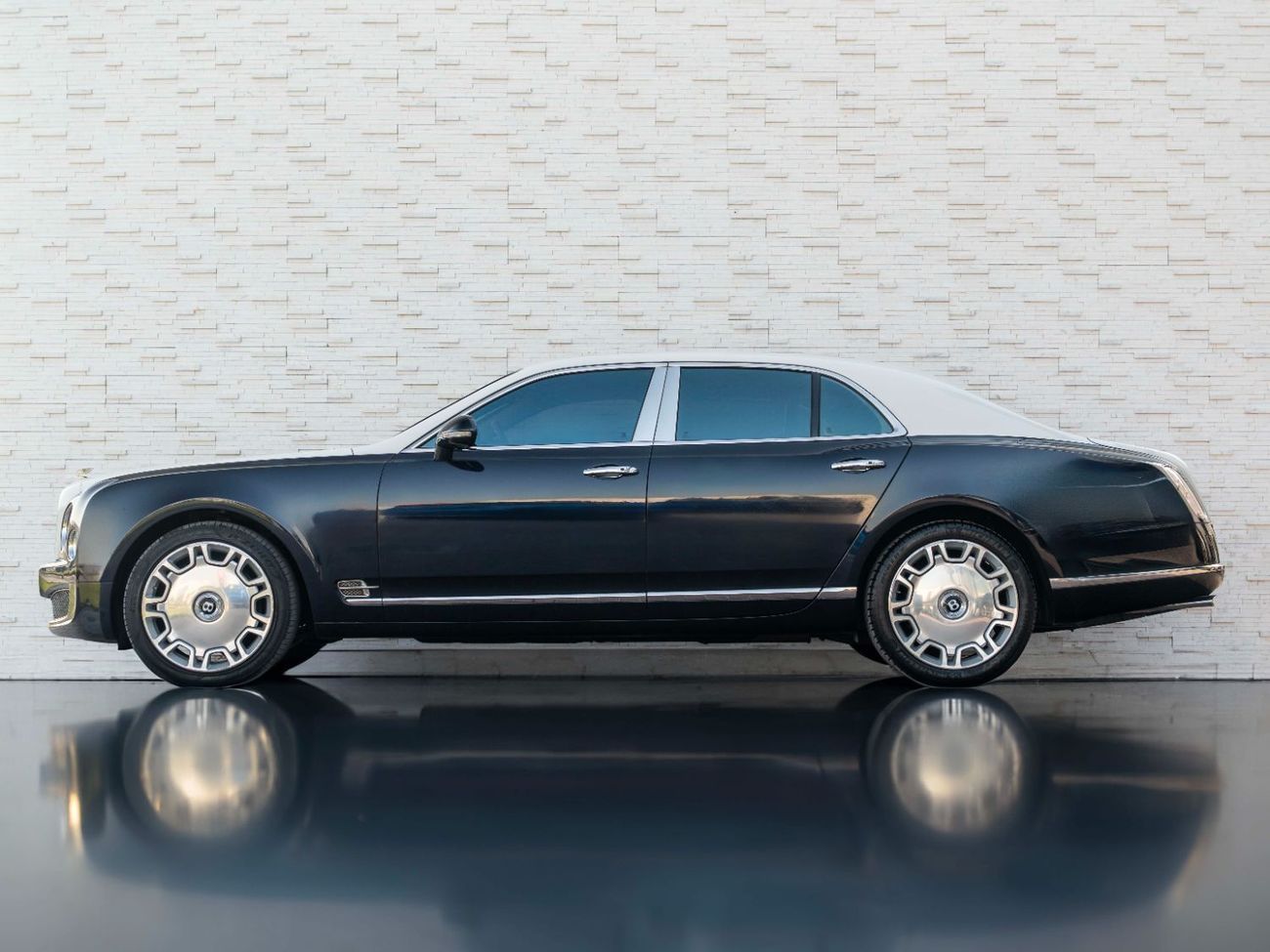 بنتلي مولسان Standard