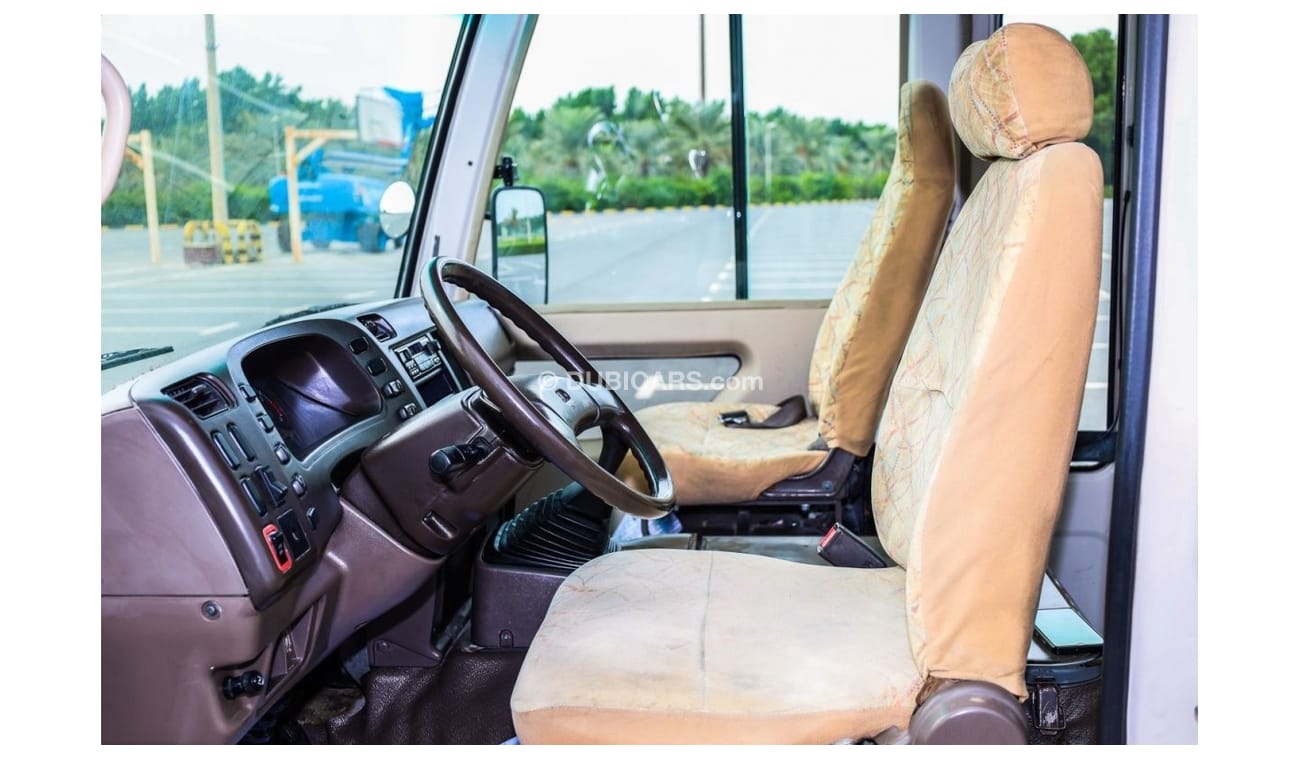 Mitsubishi Rosa 26 Seater Mitsubishi Rosa 2008 | M/T Diesel 4.2L | Like new Condition | GCC Specs | Book Now