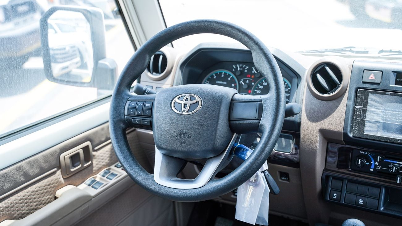 Toyota Land Cruiser 70