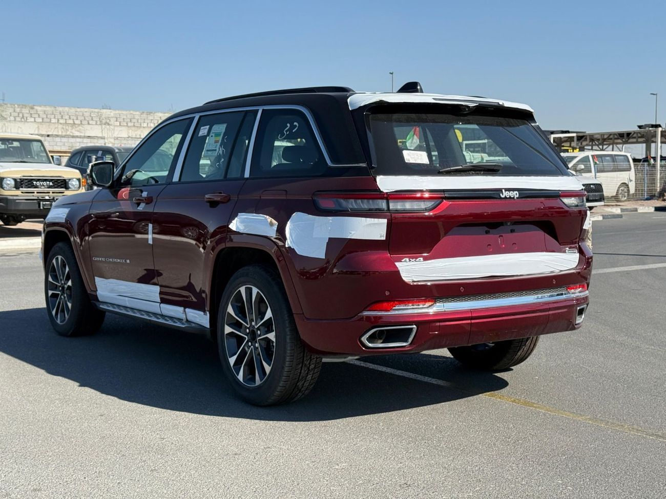 جيب جراند شيروكي EXPORT PRICE - Grand Cherokee Overland 3.6L